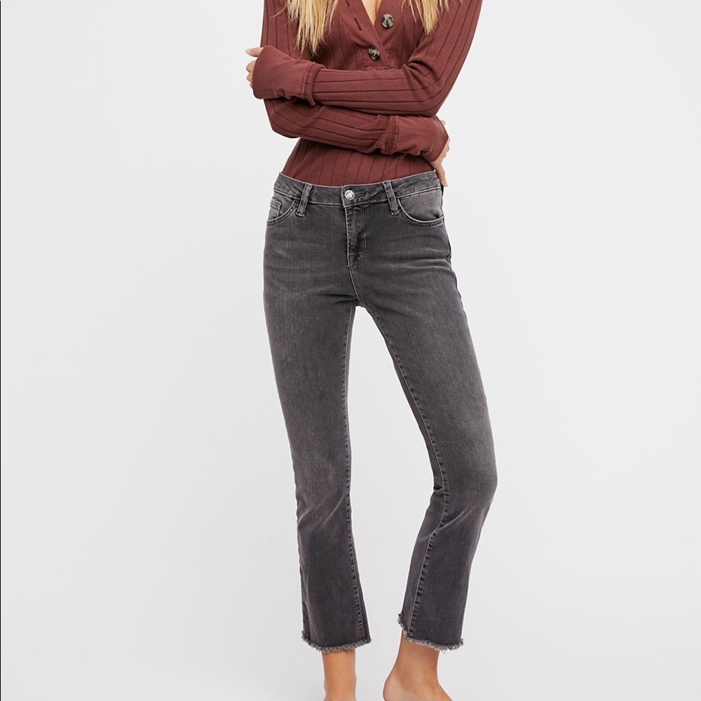 Free People Crop frayed Jeans